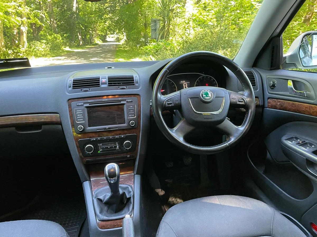 Skoda Octavia 1.6 TDI Elegance - Image 3