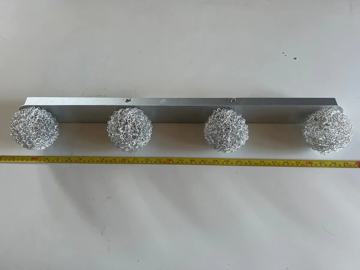 Ceiling light fitting
