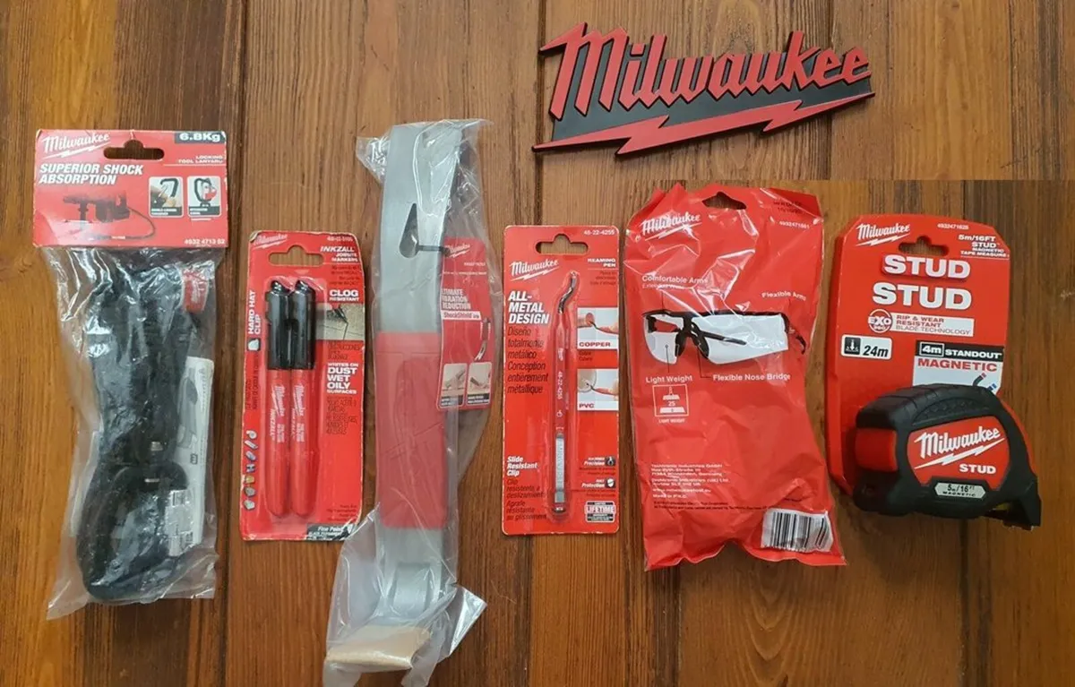 Milwaukee hand tools, tapes, screwdrivers, blades - Image 2
