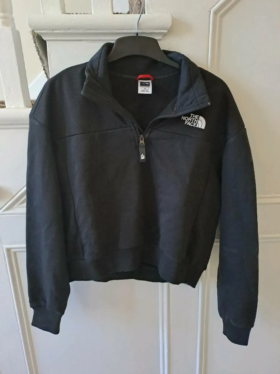 North Face zip top size S black - Image 1