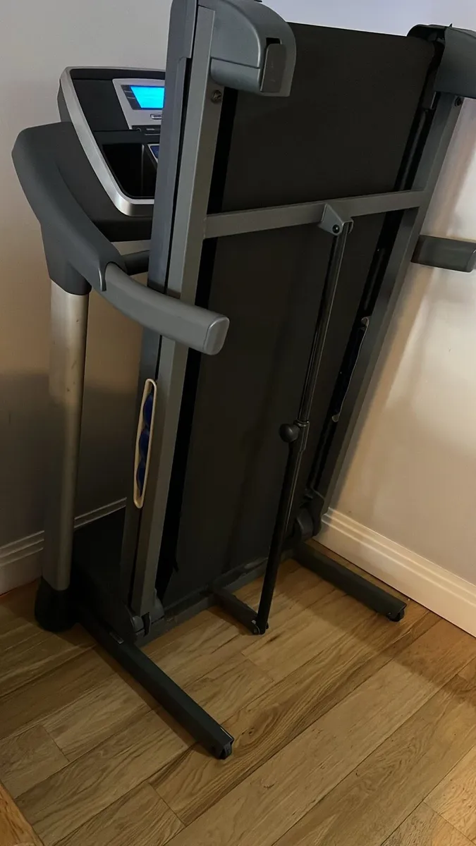 Treadmill - Image 2