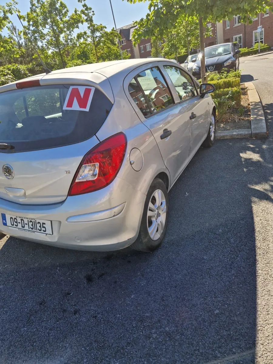 2009 Vauxhall corsa - Image 2