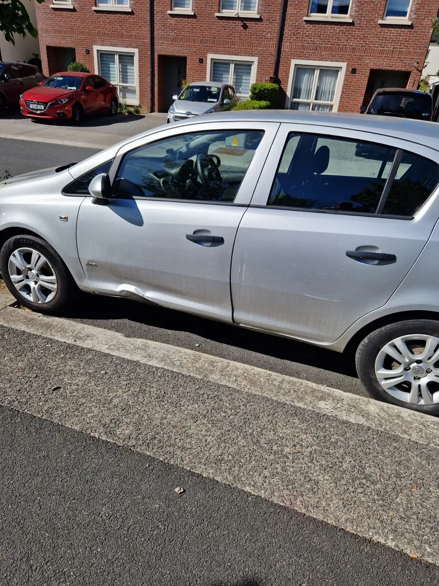2009 Vauxhall corsa - Image 4