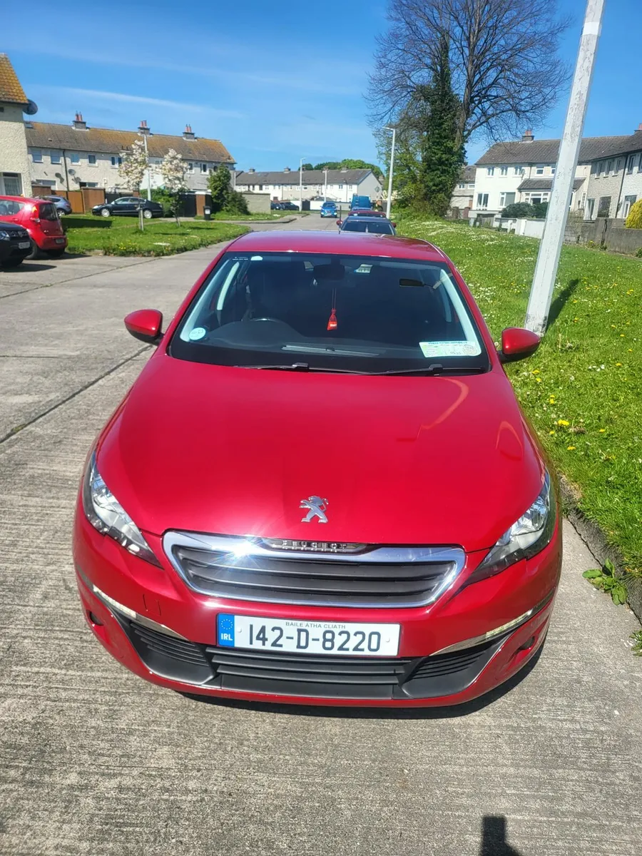 Car - Image 1