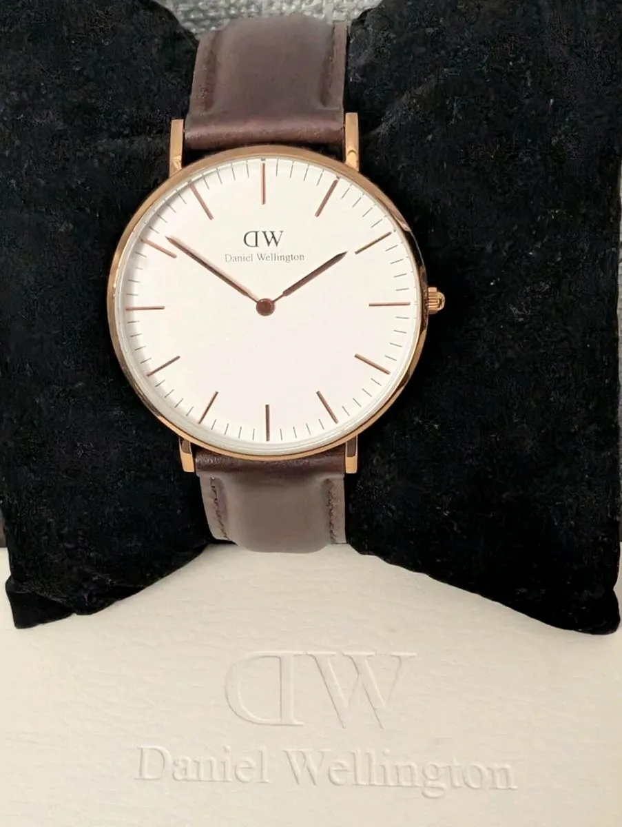 Daniel Wellington
CLASSIC BRISTOL 36MM Watch - Image 1