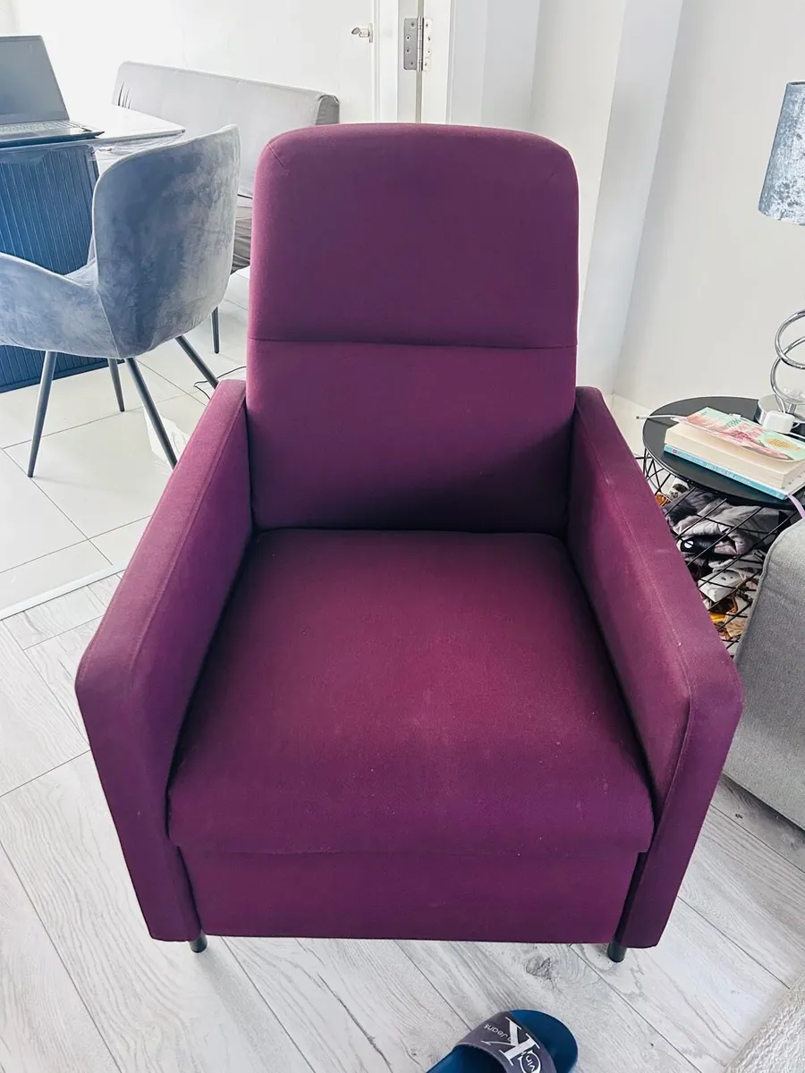 Recliner chair - Image 1