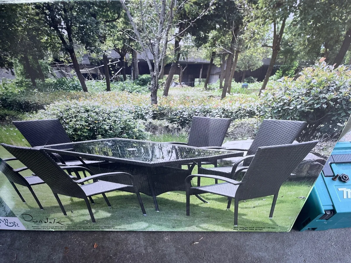 Garden Furniture - Image 1