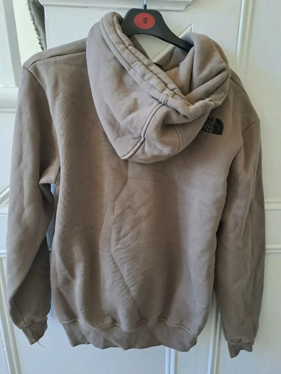 The North Face brown hoodie size S - Image 3