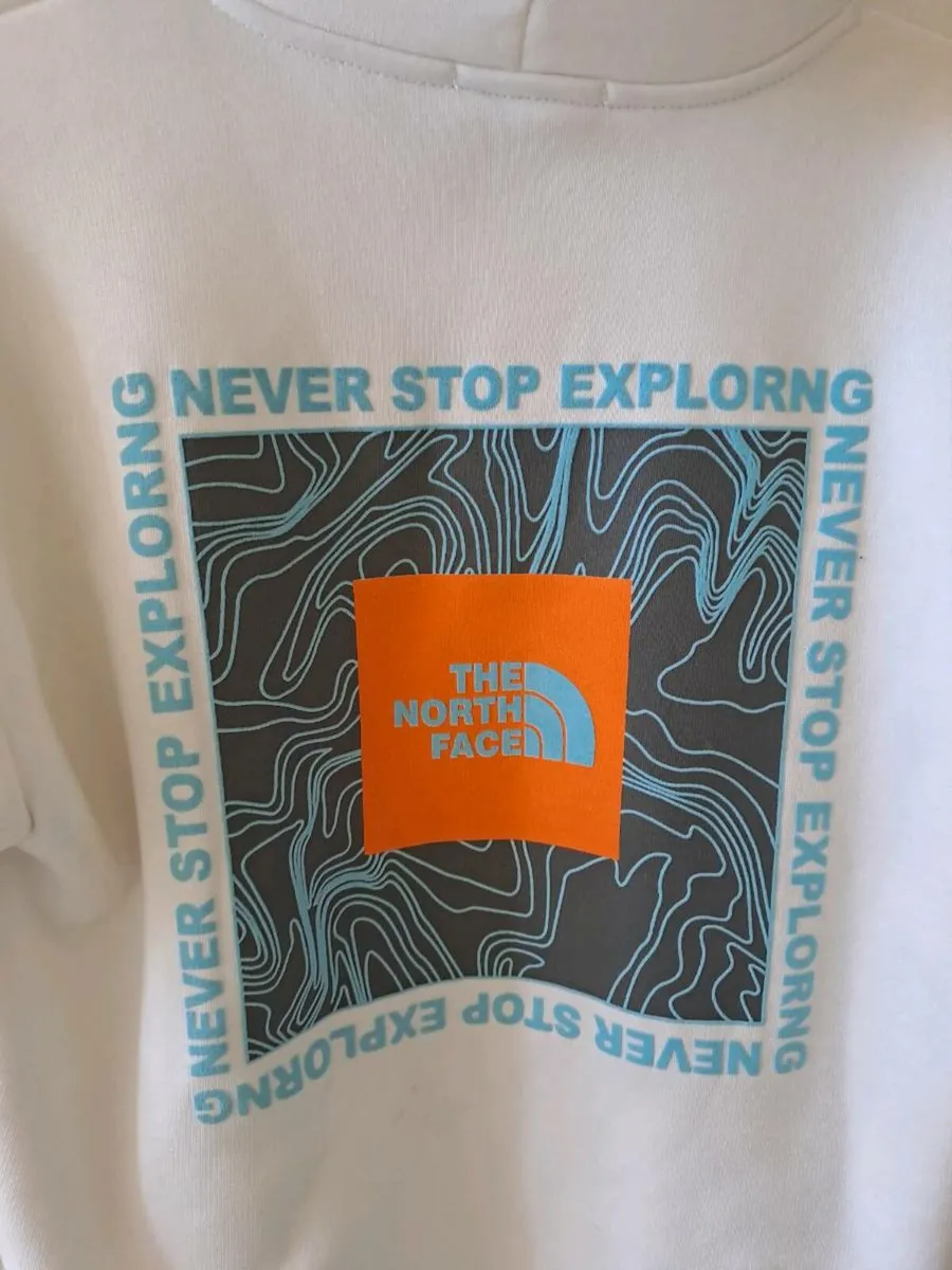 North Face hoodie size S white - Image 4