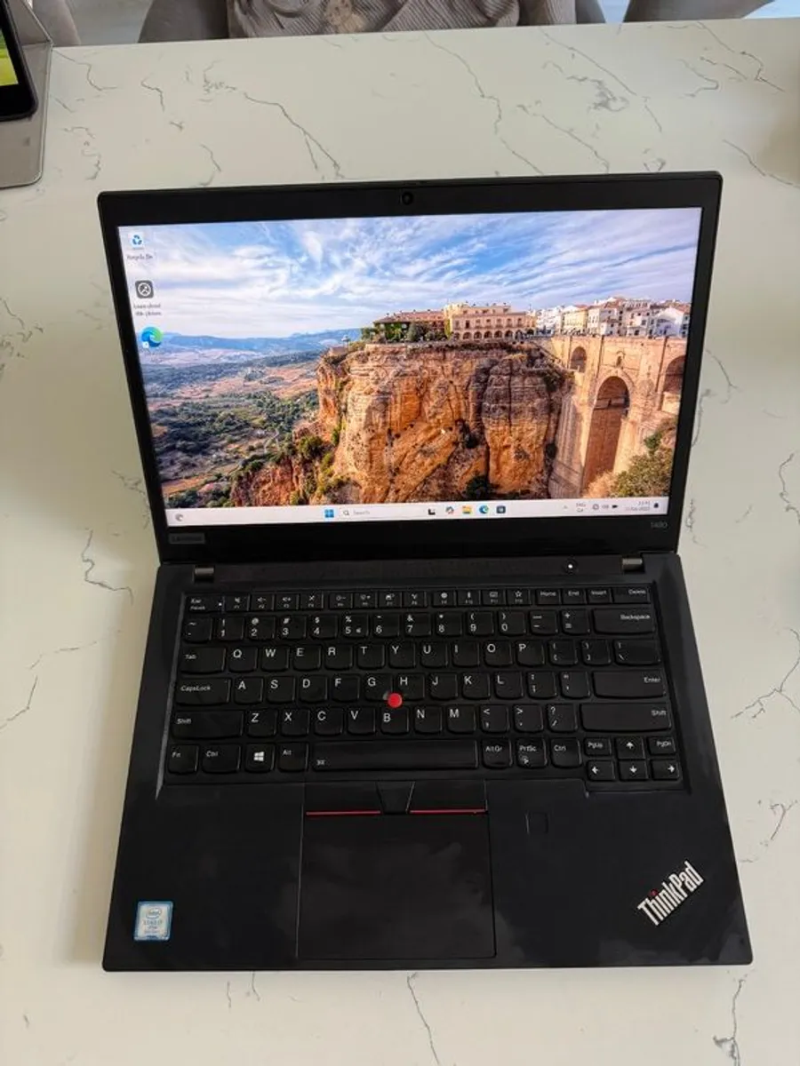 Lenovo Thinkpad T490 - 24gb Ram - 500gb Hd - Image 1