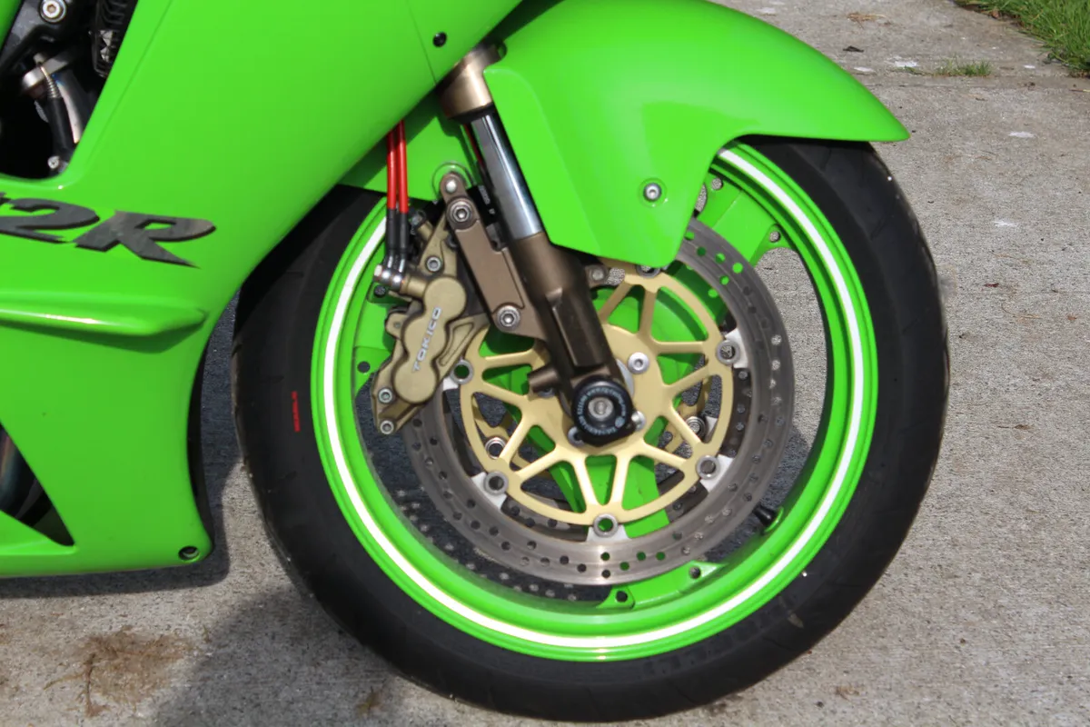 2005 Kawasaki ZX12R - Image 3