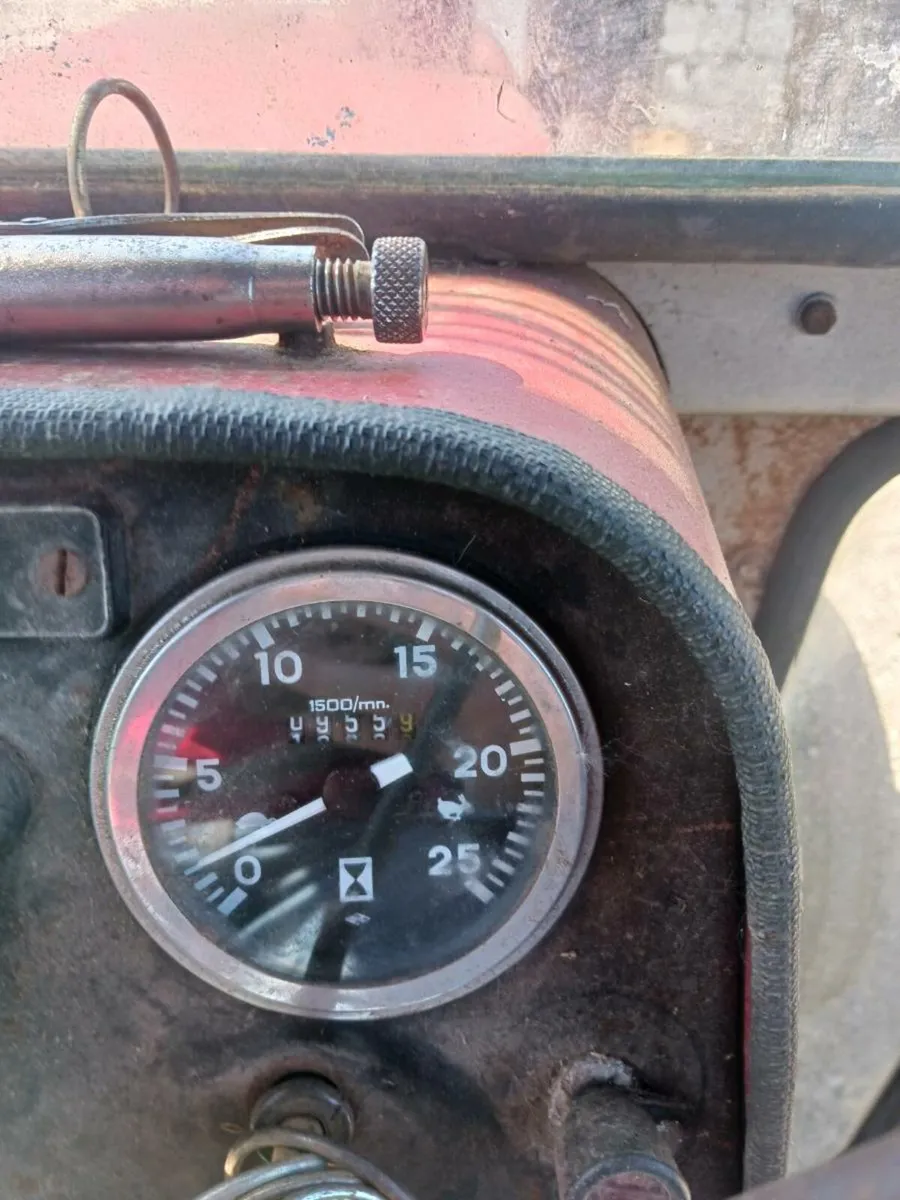 Massey 590 - Image 3