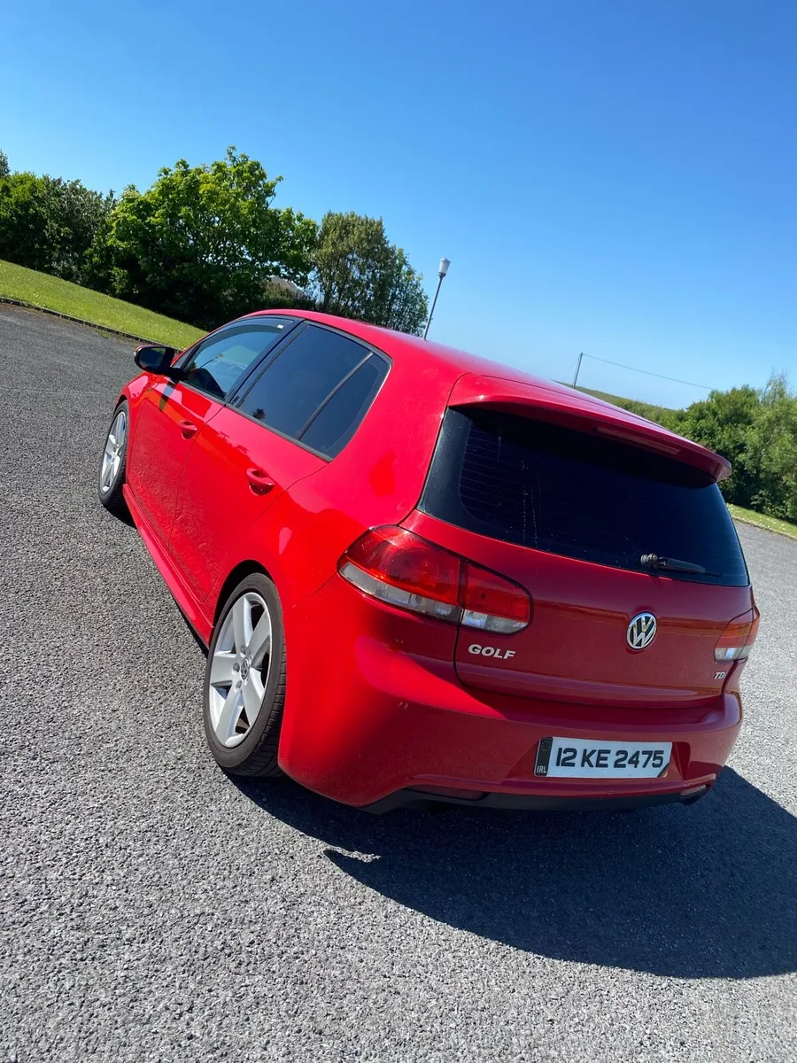 R-line VW Golf TDI - Image 3