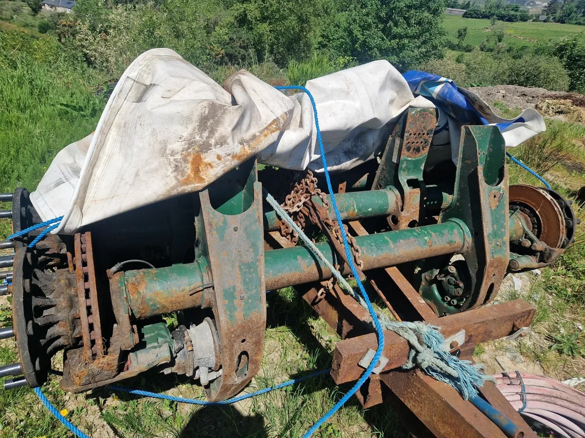 Saf trailer axles - Image 1