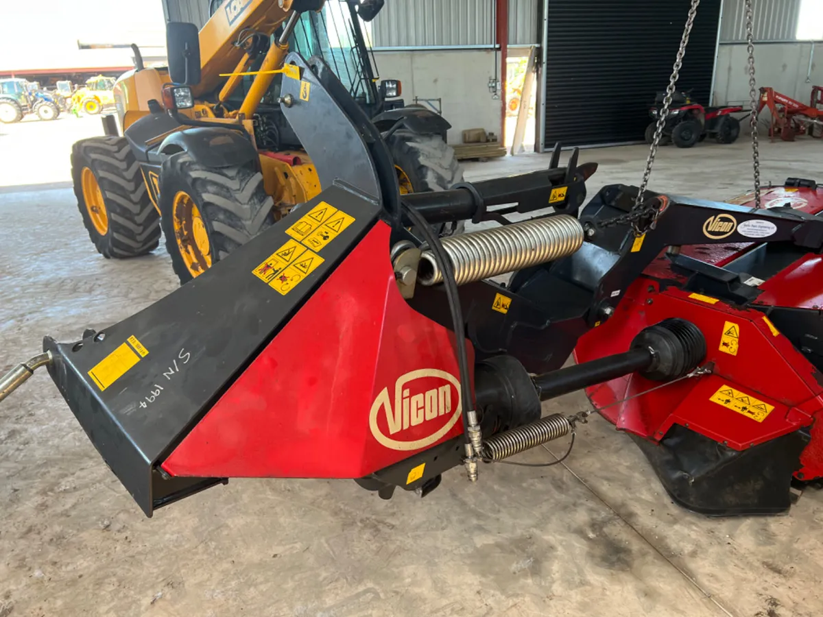 Vicon Extra 628T Mower - Image 4