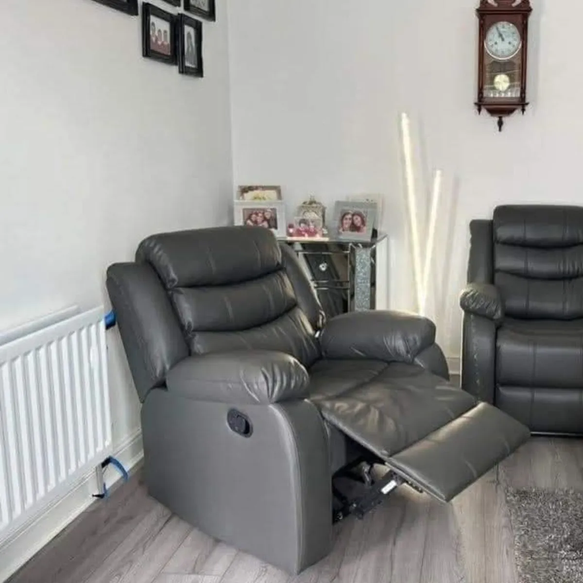 Roma Leather Manual Recliner Sofa - Image 3