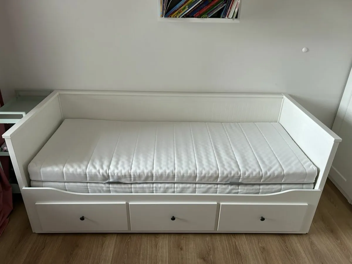 Ikea Hemnes Day-bed with 2 Mattresses - Image 3