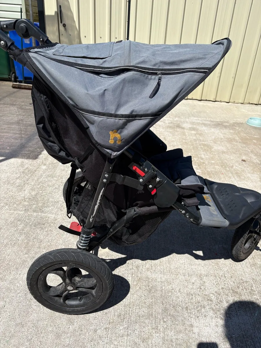 Out n about v4 single buggy - Image 3