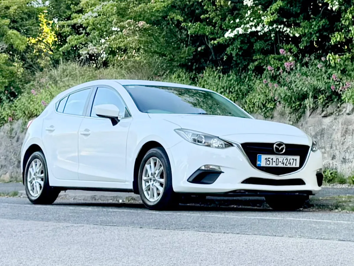 Mazda Mazda3 2015!!ONE OWNER!! LOW MILES 44K !! - Image 2