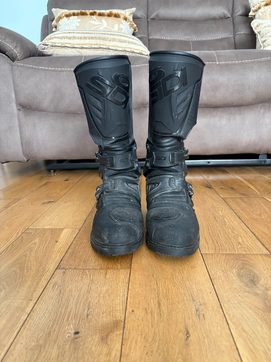 Motorbike Clothing - Image 4