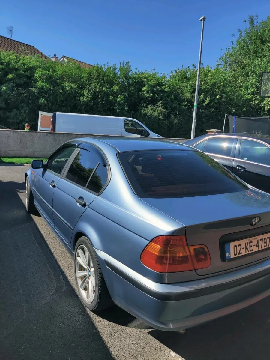 BMW 320d - Image 3