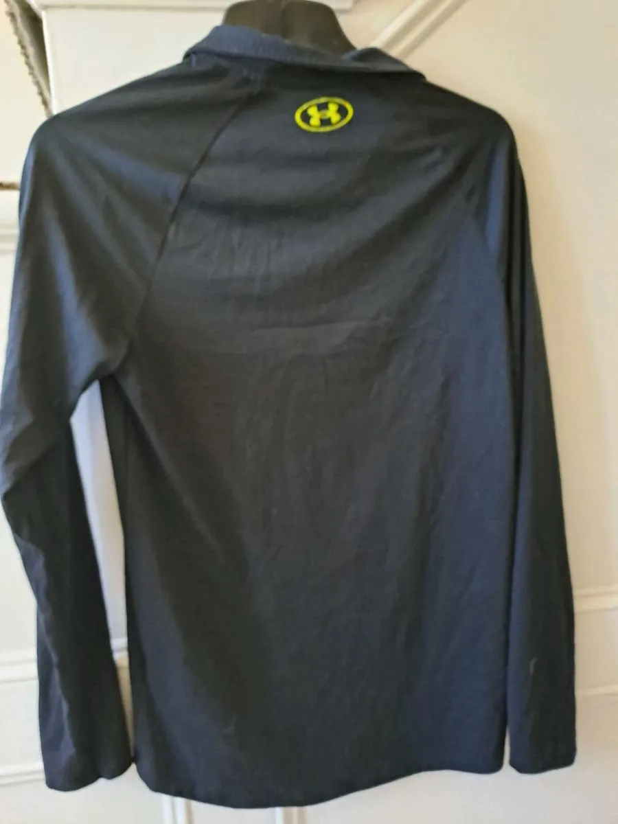 Under Armour Size S black quarter zip - Image 3