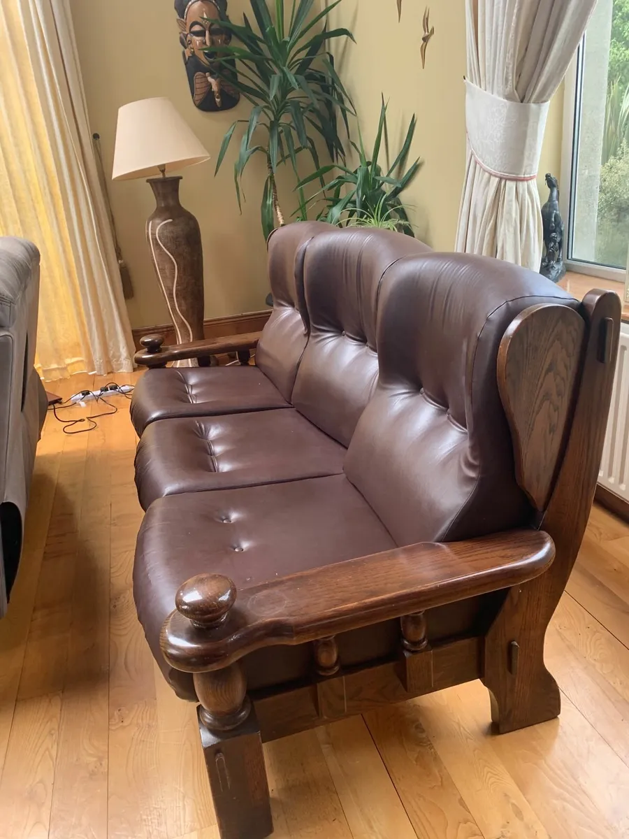 Couch - Image 3