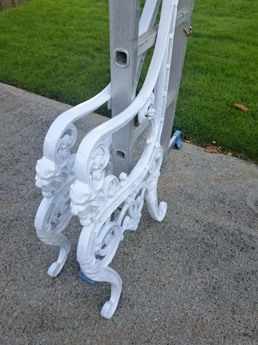 Bench ends - Image 3
