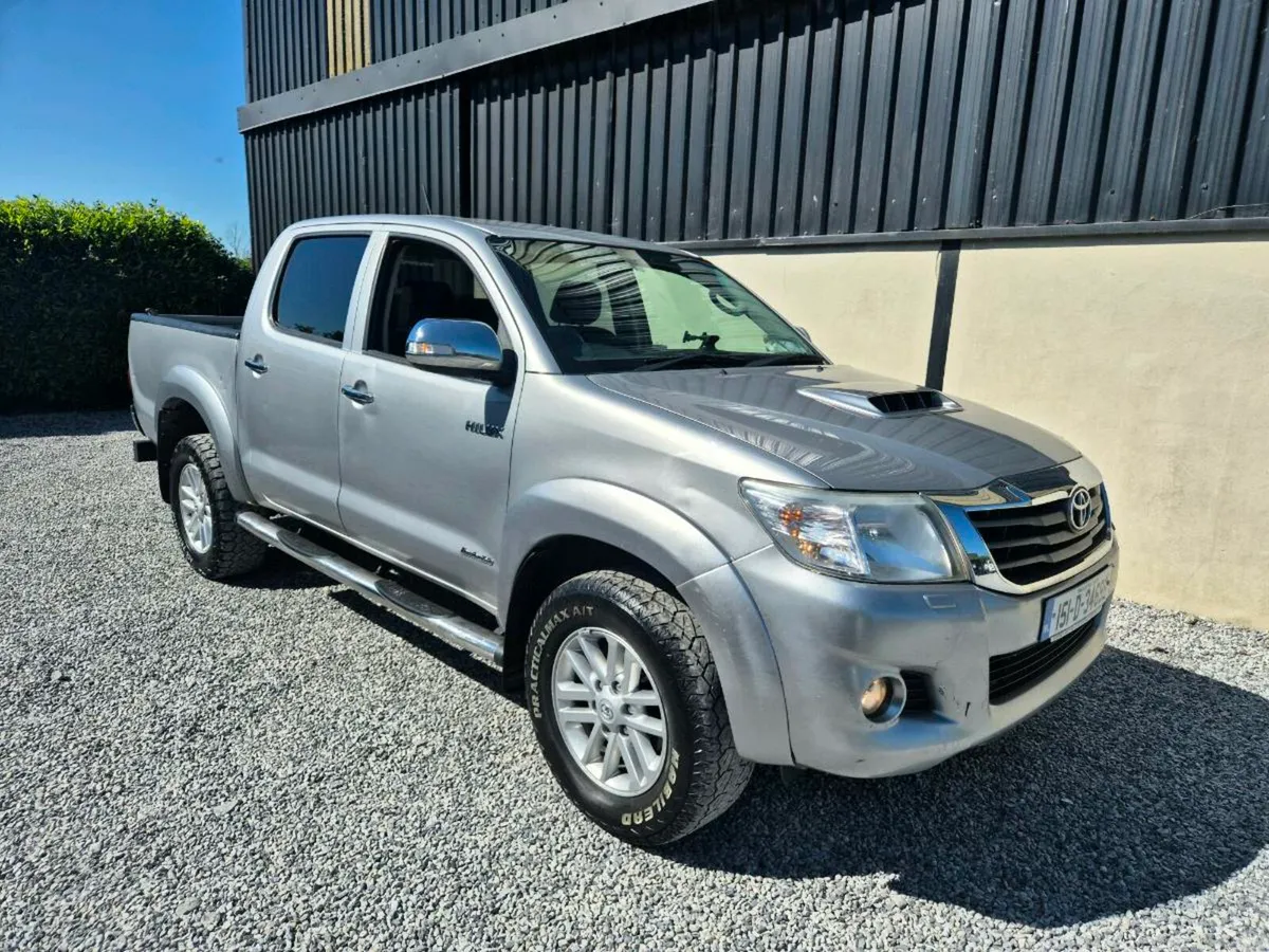 TOYOTA HILUX 3.0 D4D - Image 1