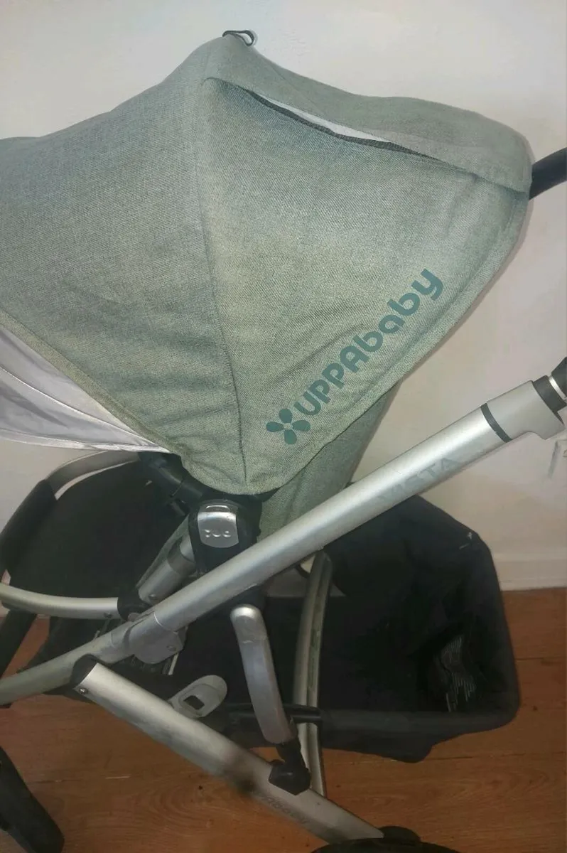 Uppababy vista travel system - Image 4