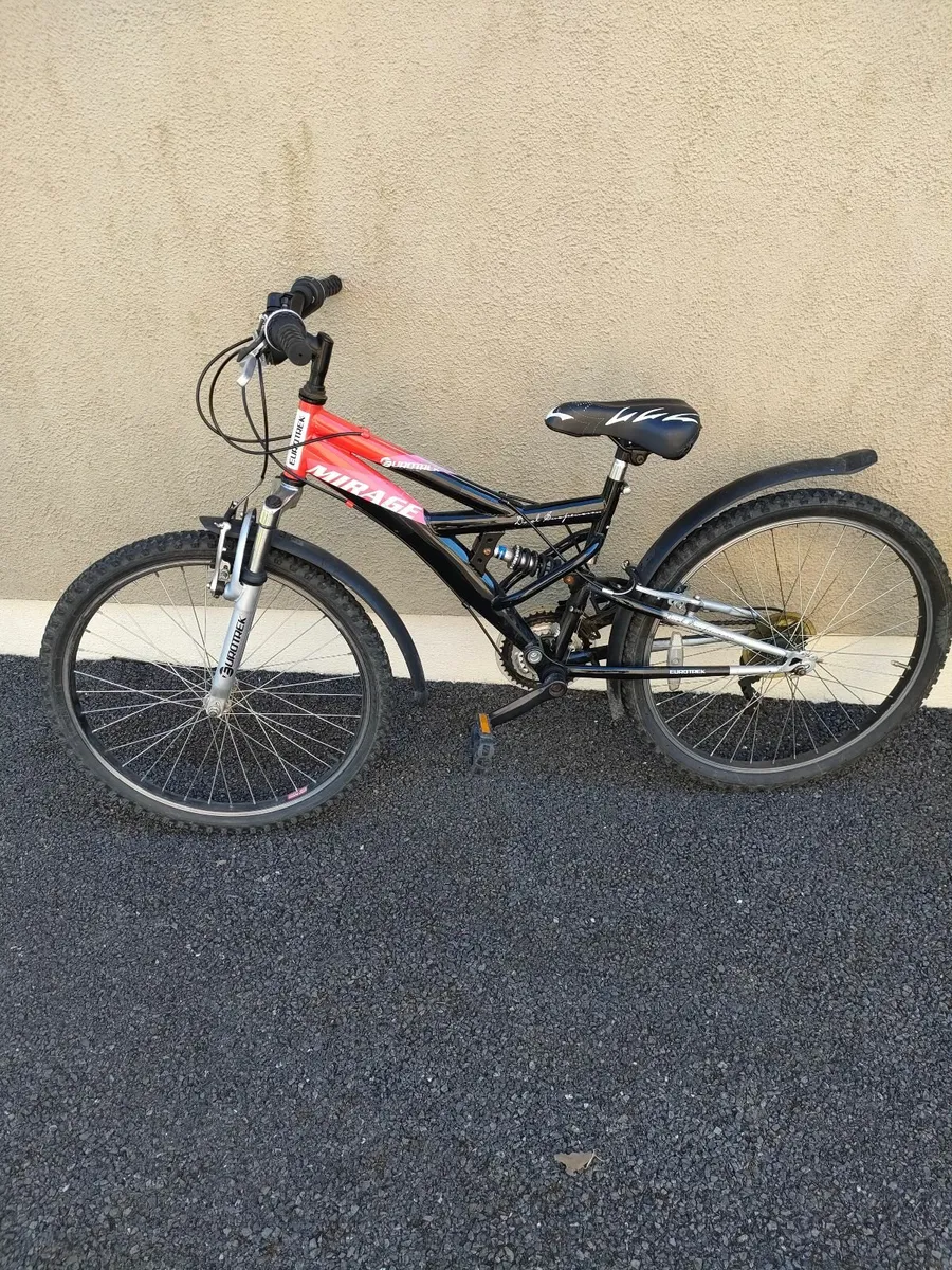 Mountain bike - Image 1