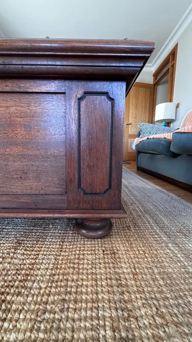 solid walnut wood table - Image 3