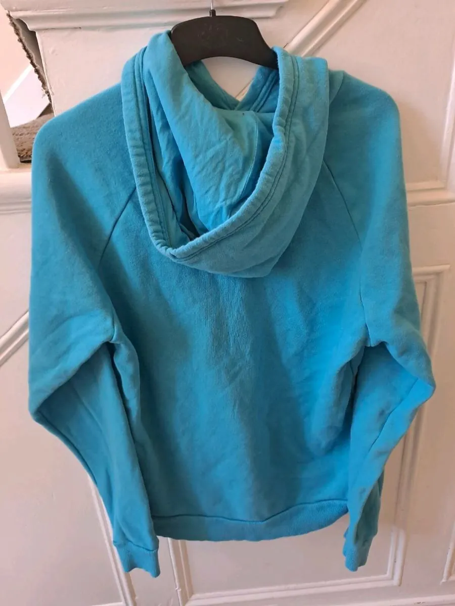 Under Armour Size M hoodie blue - Image 3