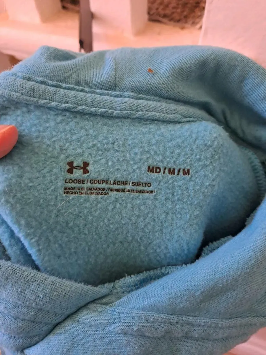 Under Armour Size M hoodie blue - Image 4