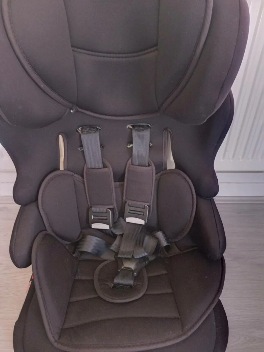 Nania kids booster seat. - Image 3