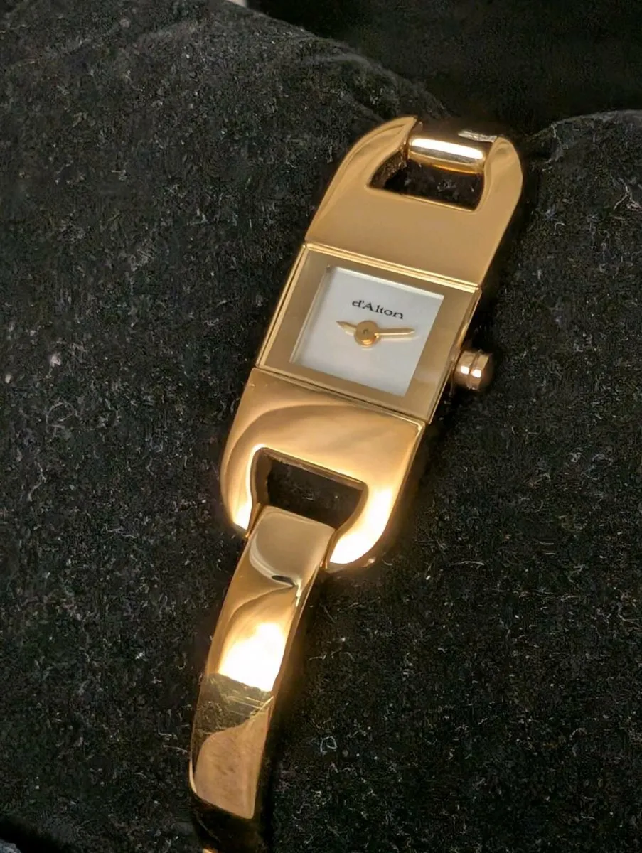 D'Alton Paris ladies gold plated watch - Image 4