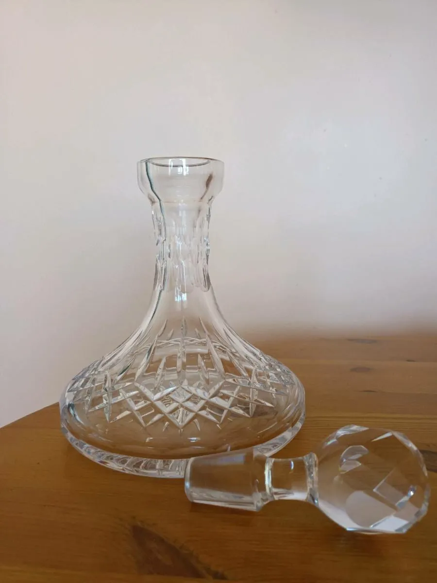 Exquisite  Cavan Crystal  Ship's  Decanter - Image 2