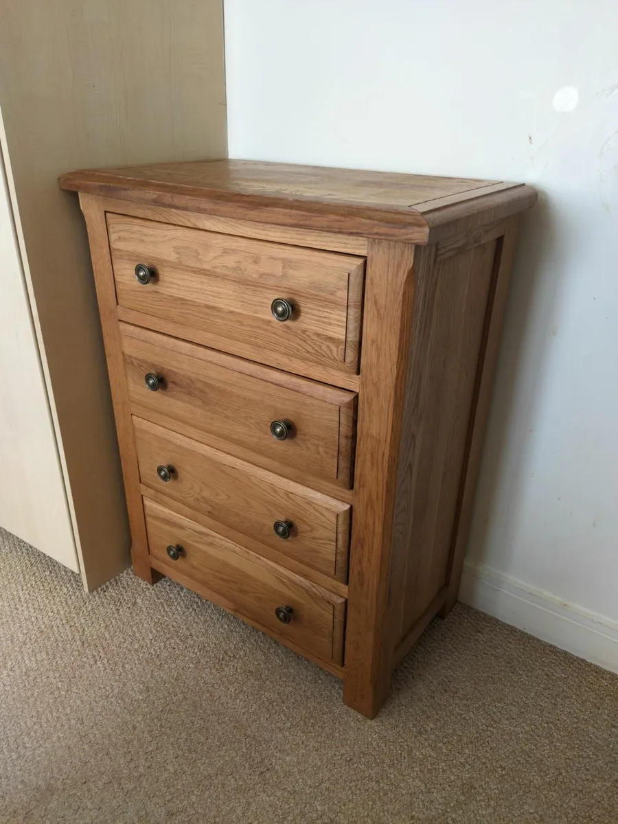 Wooden Chest of drawers - Image 1