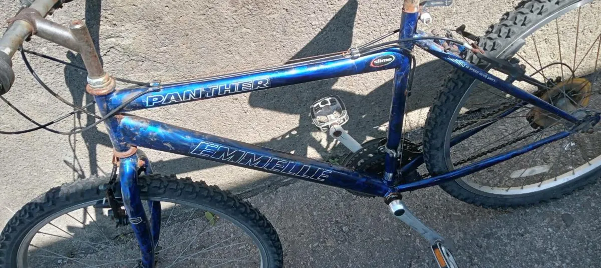 Boys bike - Image 2