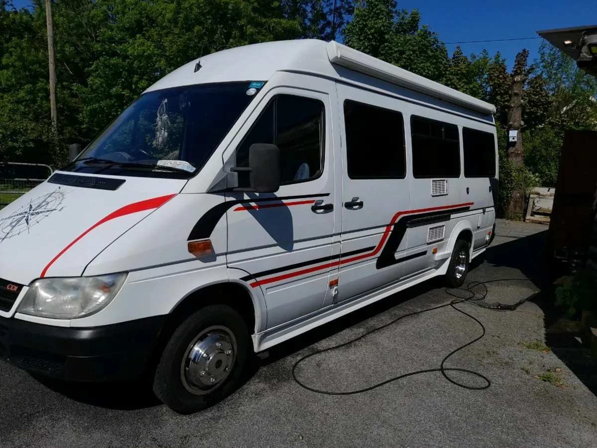 Camper - Image 1