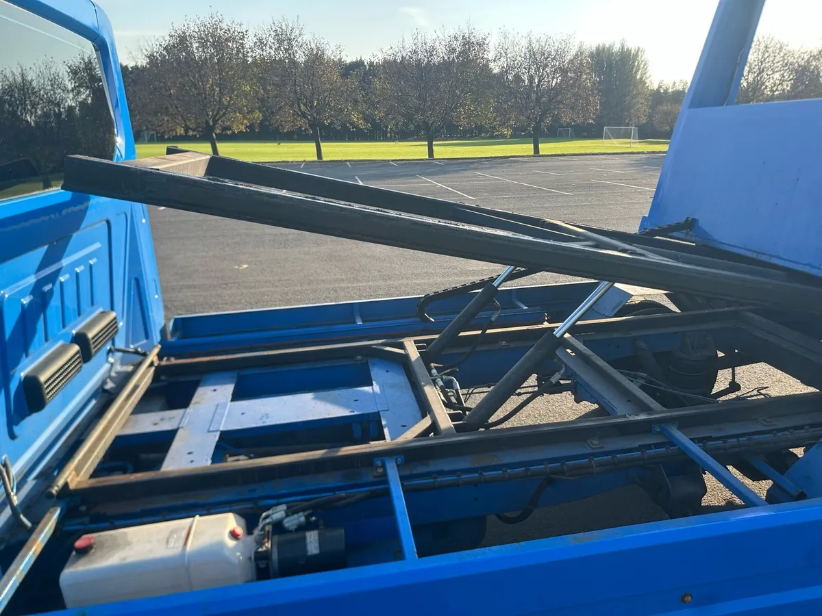 2015 Ford Transit Mk8 Tilt a Slide Recovery - Image 4