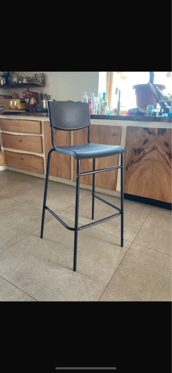 High stools - Image 3