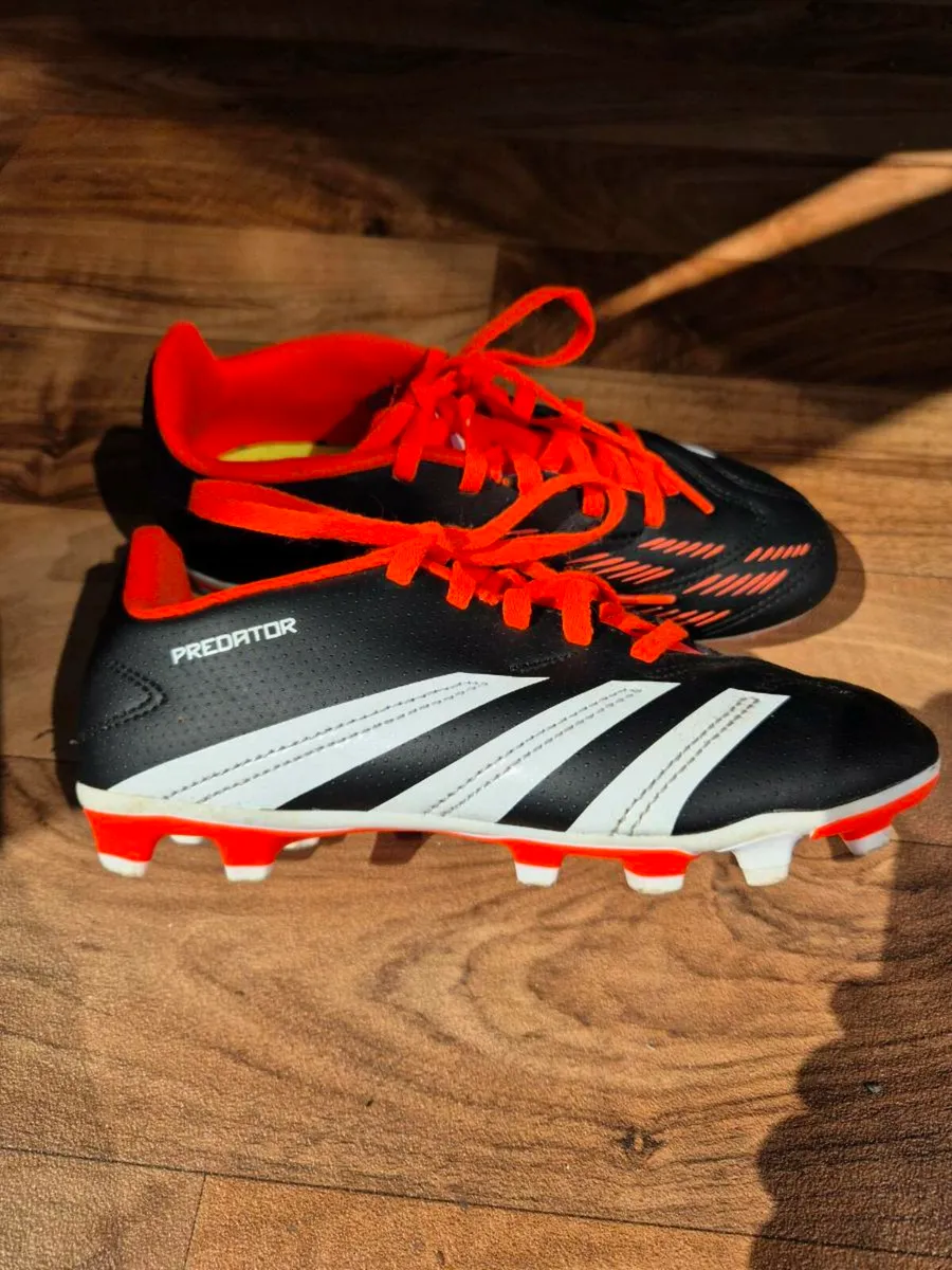 Adidas Predator Soccer/Football Boots - Image 1