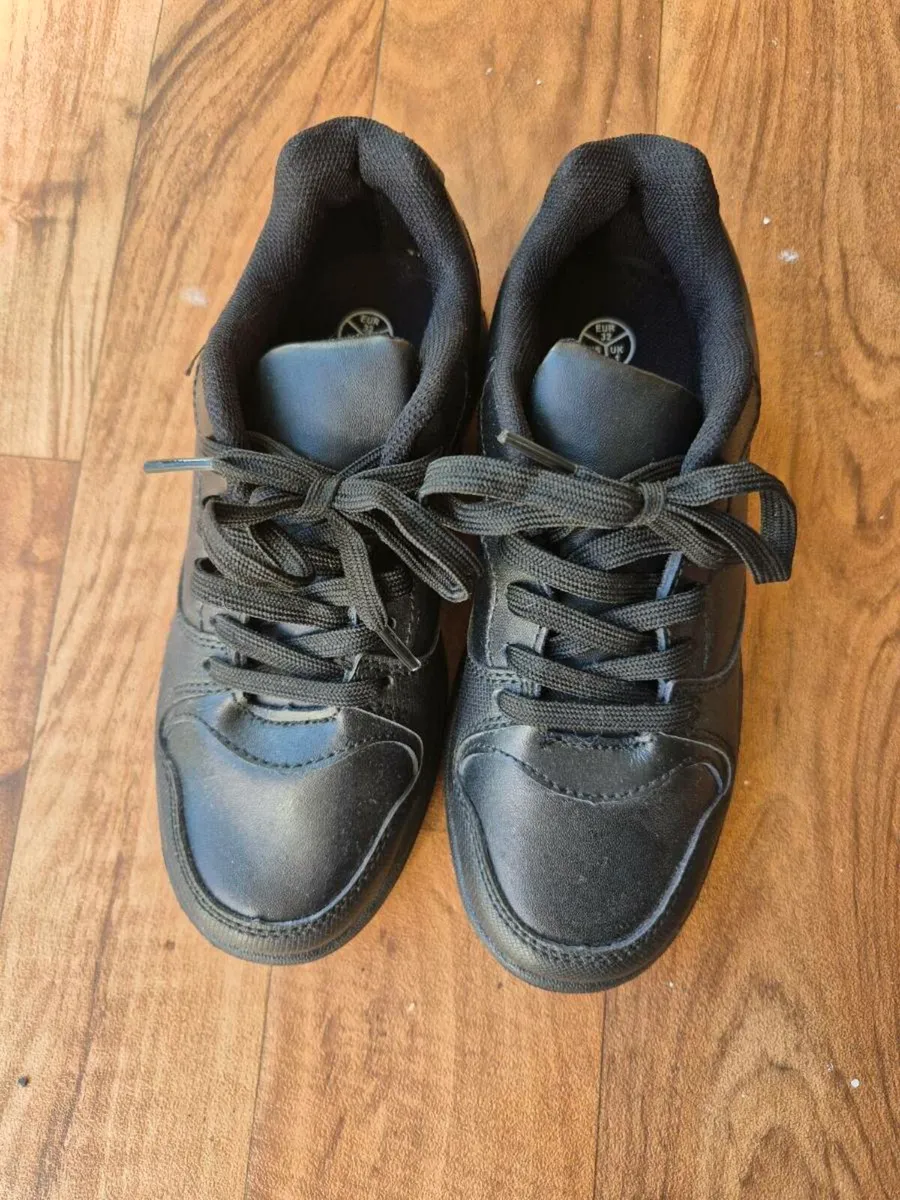Brand new school shoes - Image 1