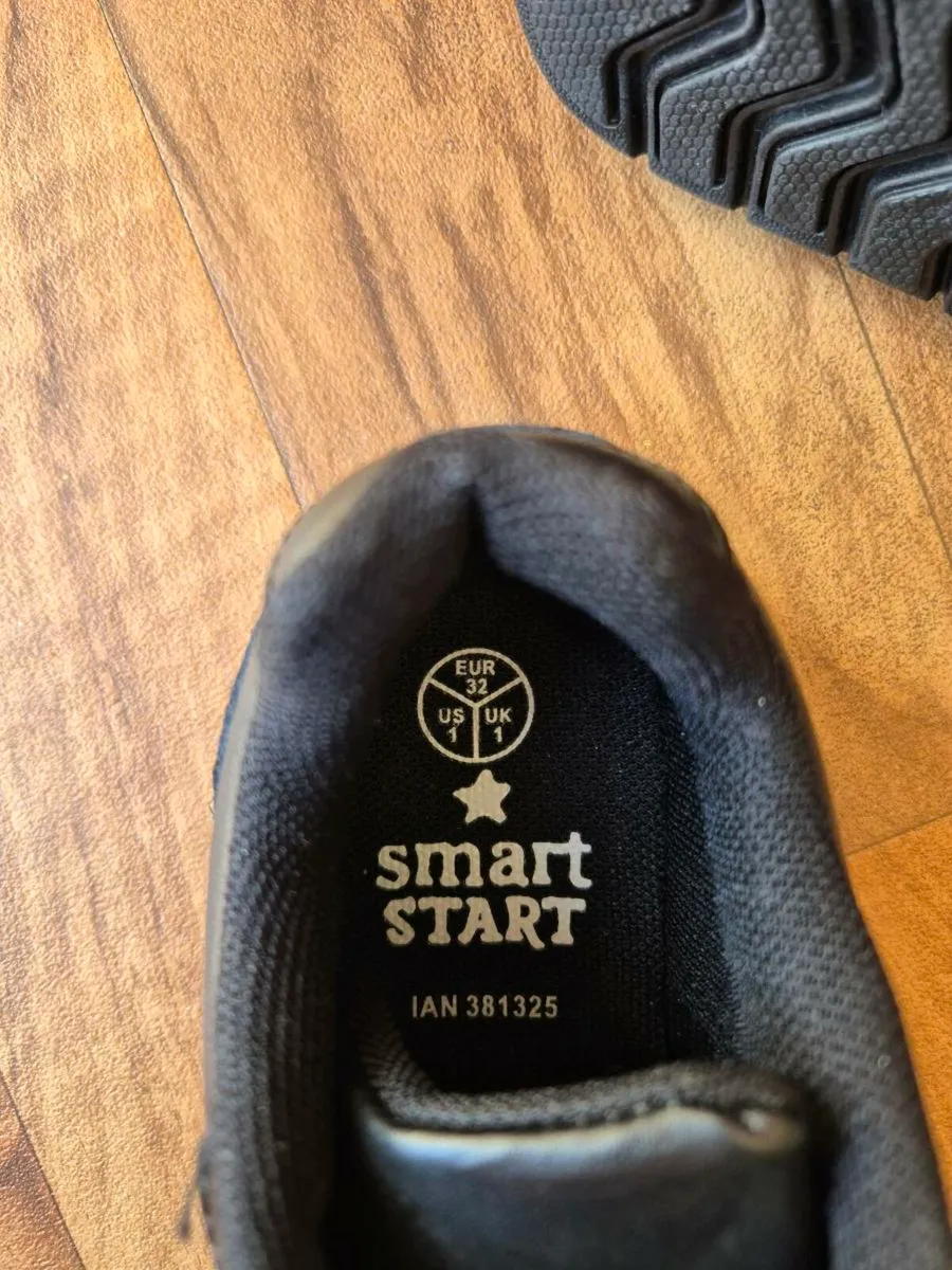 Brand new school shoes - Image 2