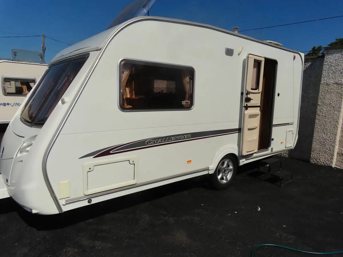 Swift Challenger 480 2 berth Caravan - Image 2