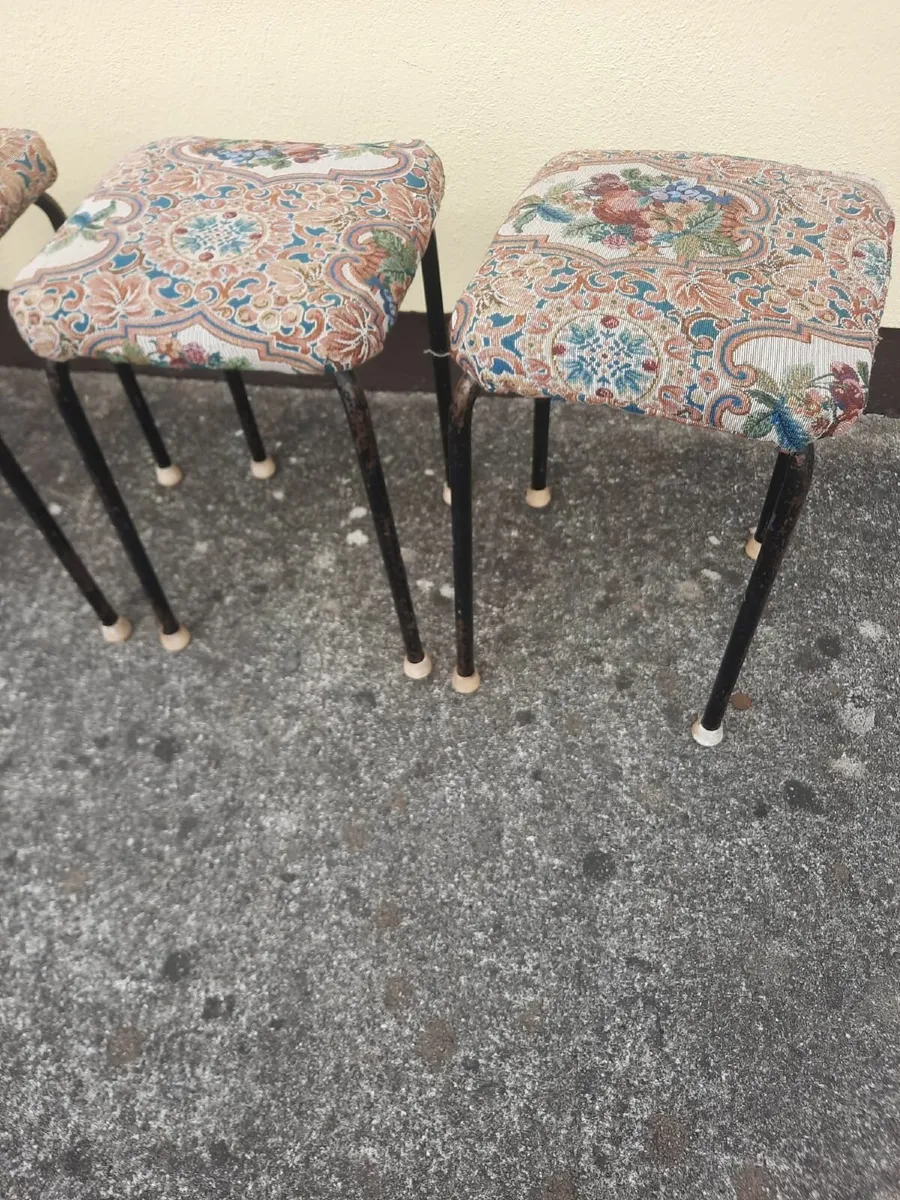 Vintage stools - Image 3