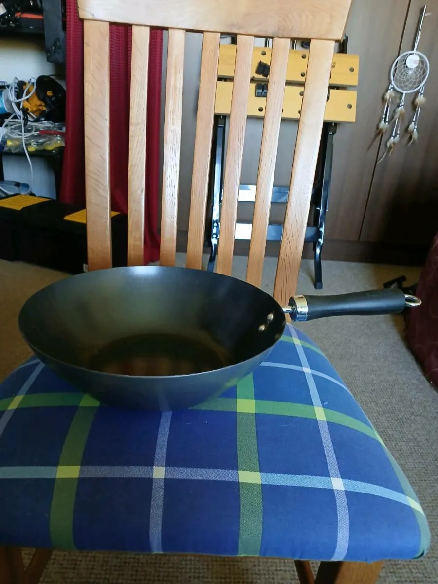 SLOW COOKER AND WOK. - Image 3