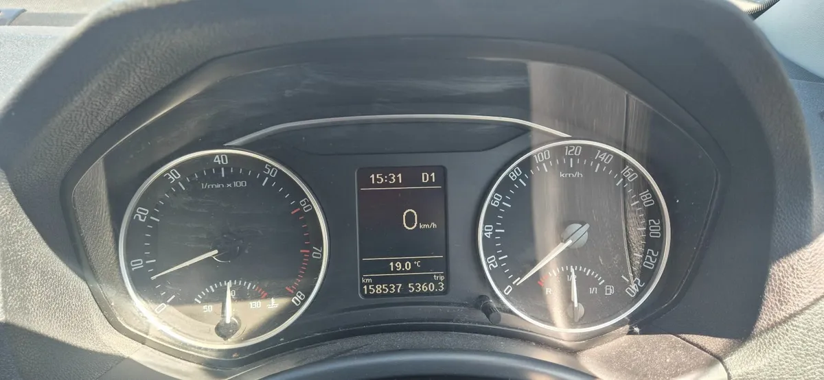 Skoda Octavia 2010 - Image 4
