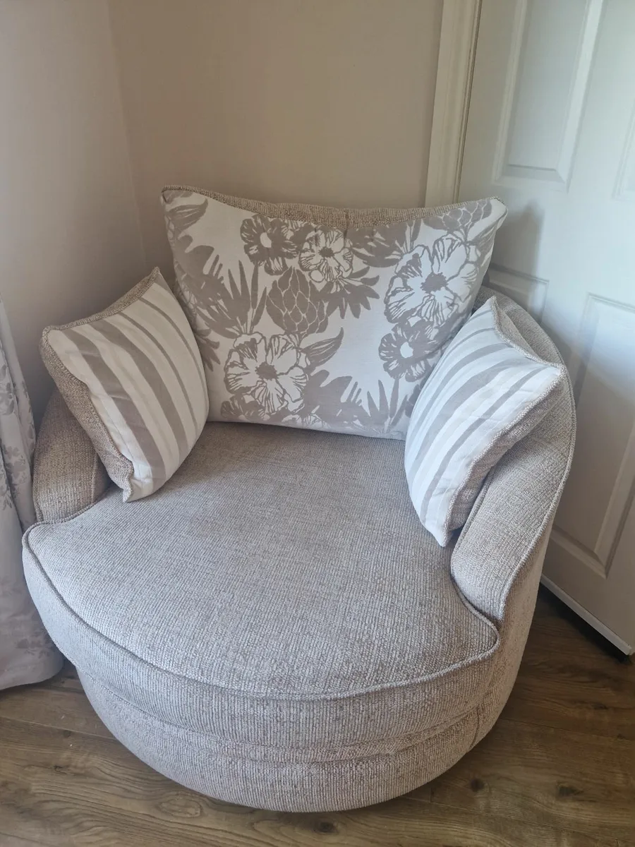 Couch, foot stool and chair for sale - Image 2